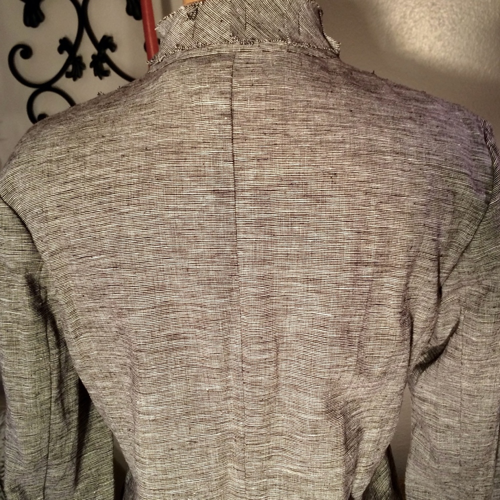 Chico's Pleated Linen Jacket - Picture 5 of 8